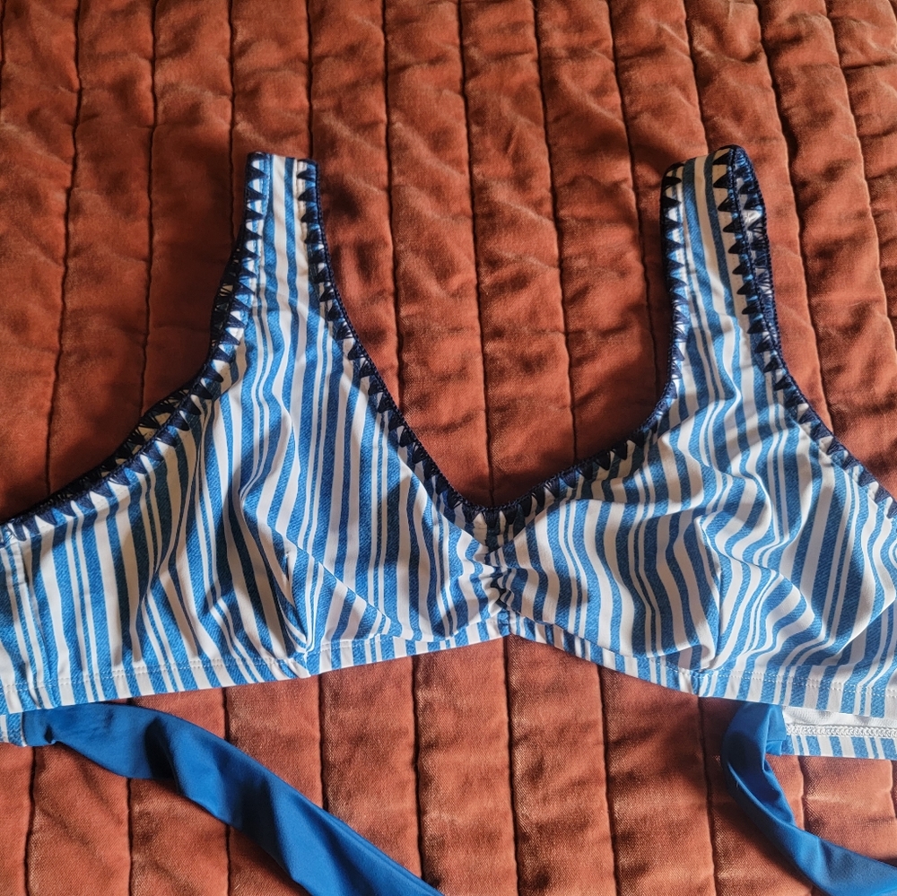 Swim top